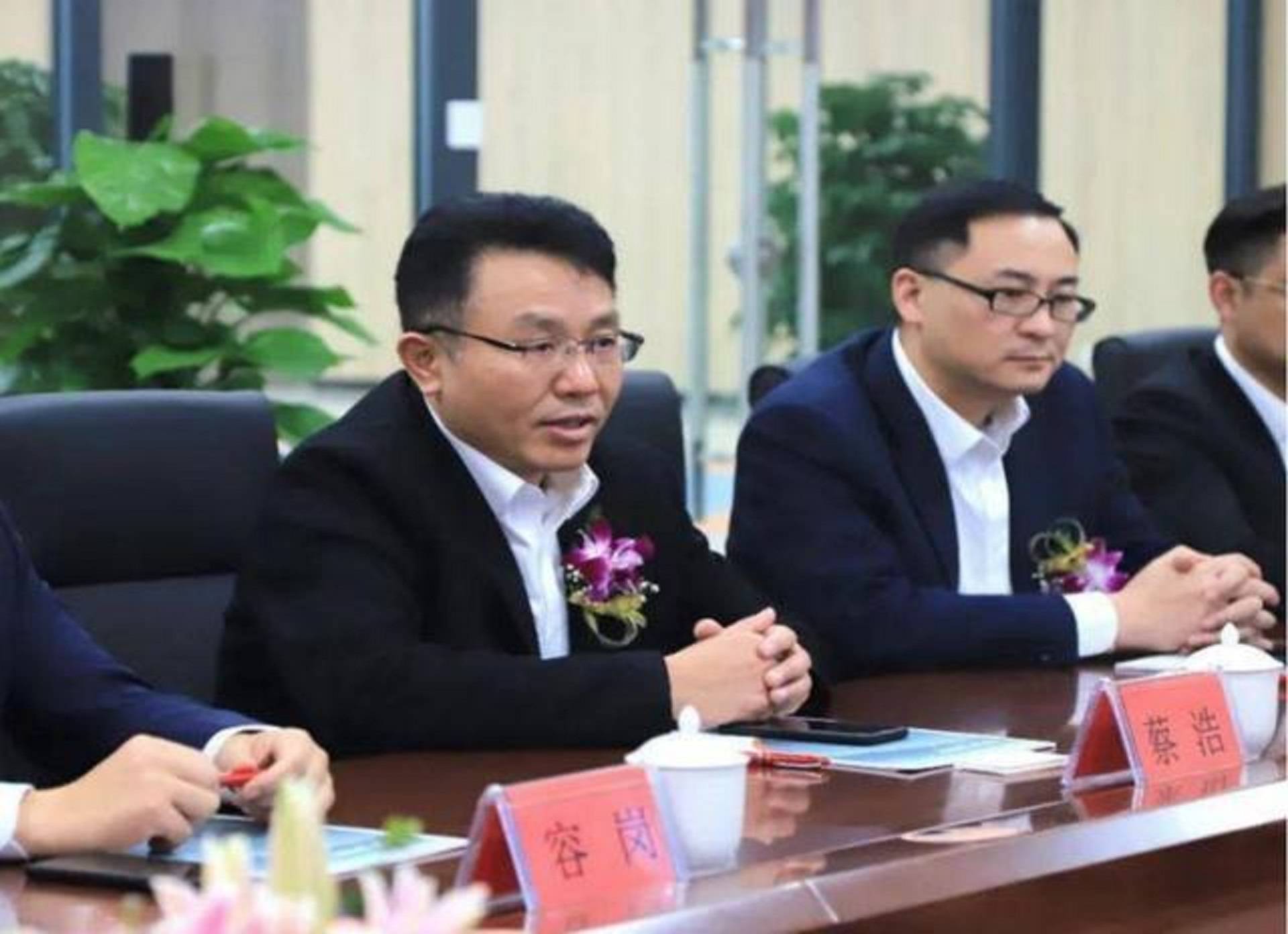 安徽宿松黑马24岁打工一手创办光伏支架第1股市值92亿