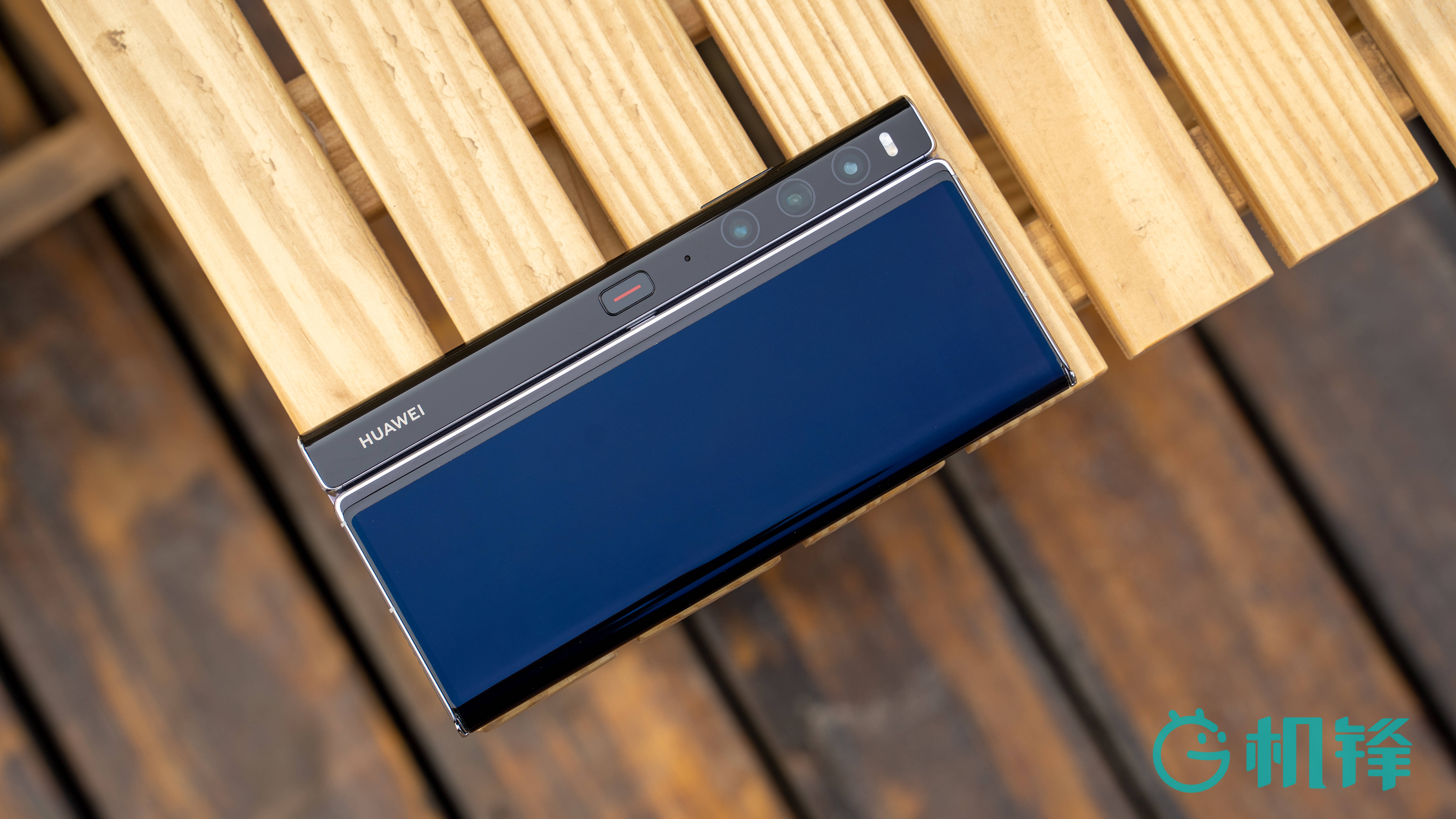 华为mate xs 2深度体验:在折叠屏上做减法 在折叠屏手机上做加法_屏幕