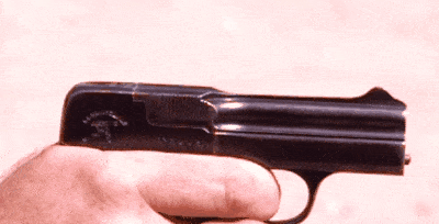 贝尔克猎枪是一款采用枪管前冲式自动原理的武器,我还是丢动图去演示.