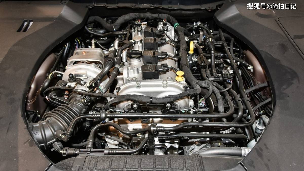 高调进入豪华车市场红旗h9于5月10日上市比奔驰s级还长