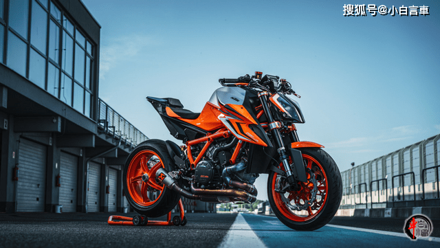 言车新车2022款ktm1290超级公爵r售价配置小幅提升