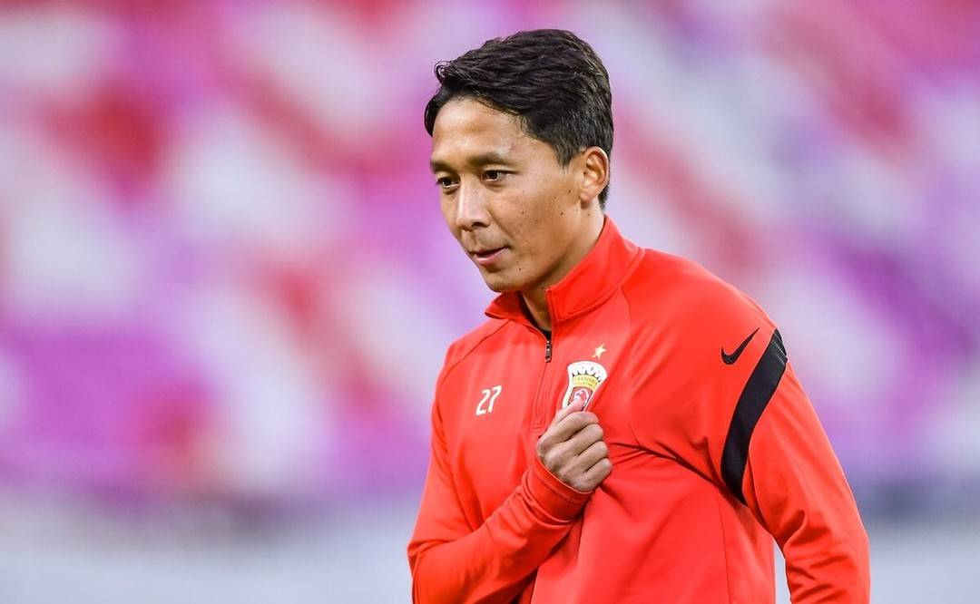 本赛季,津门老虎队得到了上港的无私帮助,上港把两名本土王牌张卫和张