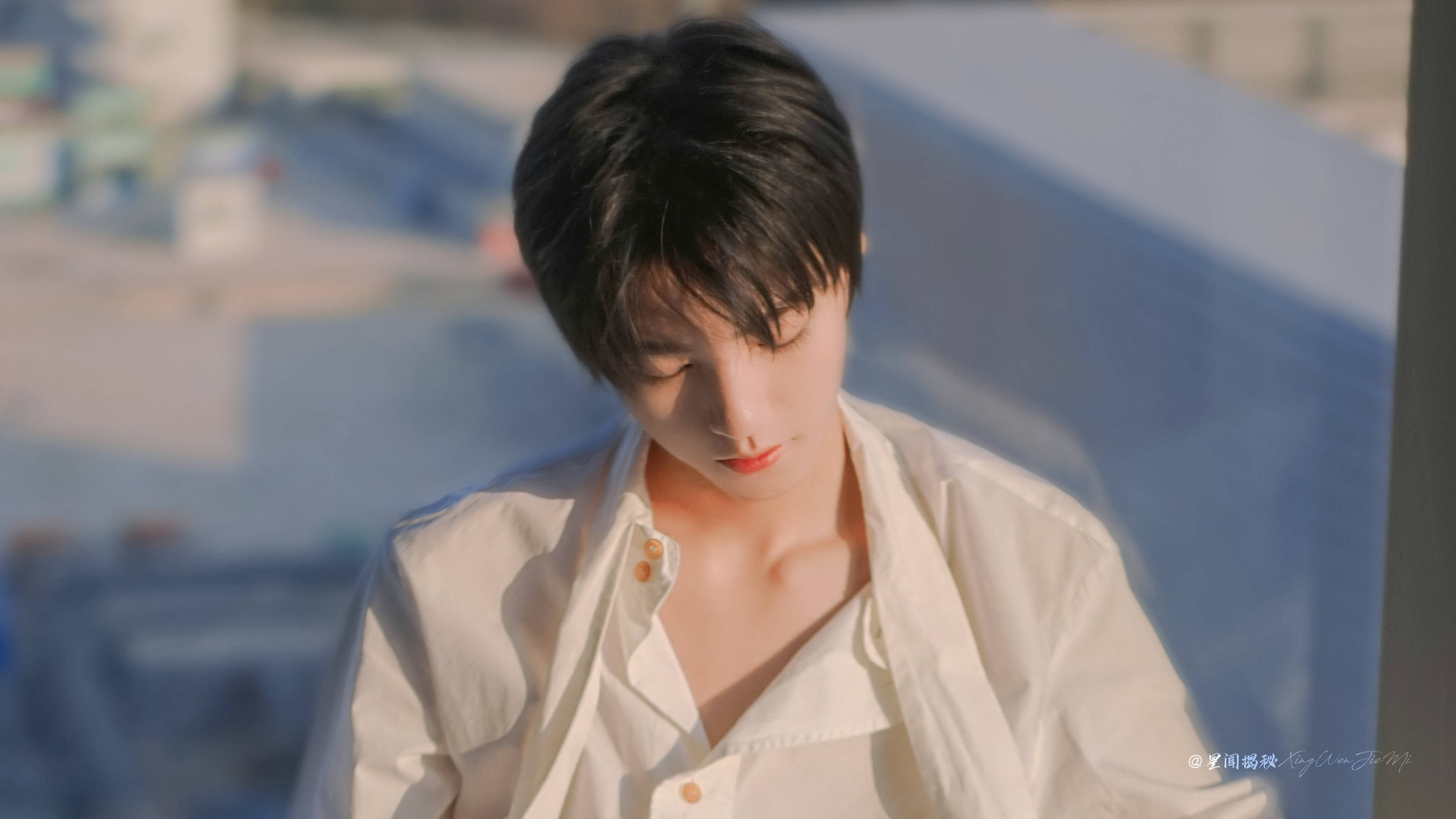 竟然被王俊凯军装惊艳到!军哥哥,你能不能不要这么帅?_时尚_感觉_照片