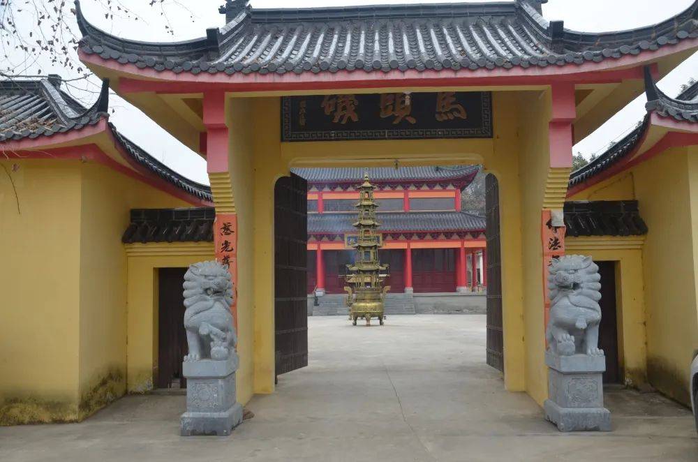 大火也烧不灭千年愿力岩龙禅寺向火而生