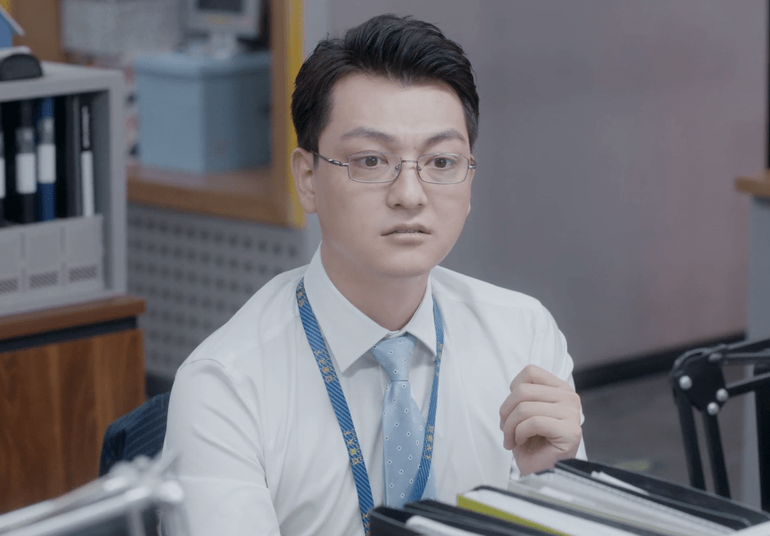 安家:985爱上瓜哥,看见瓜哥长发的模样,网友:瞬间明白了_门店_罗晋