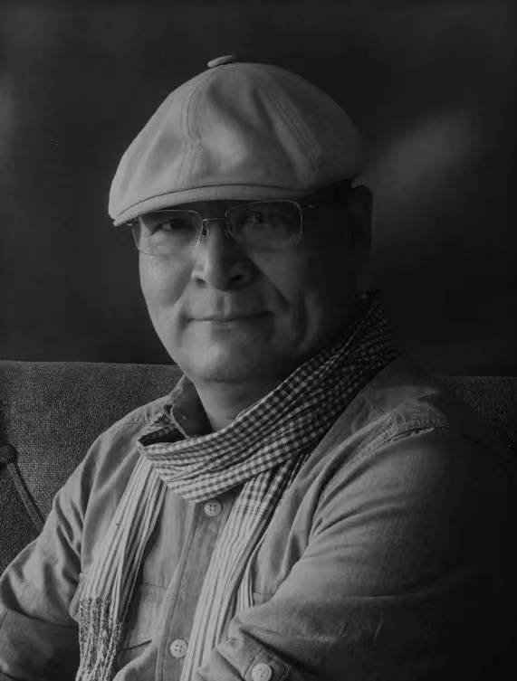 周长江论马路内发乎外象由心生有感于马路的炁象艺术