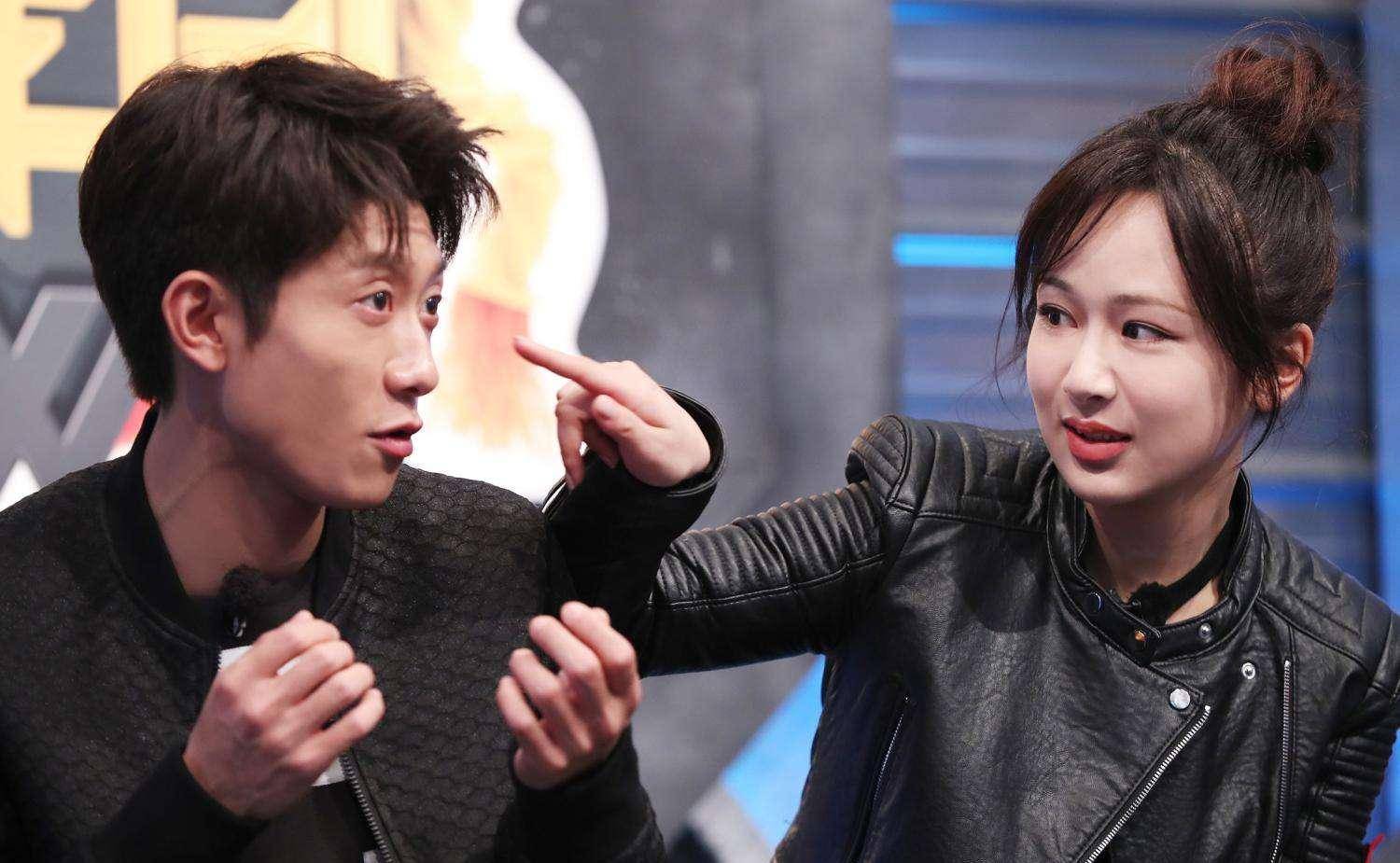 张一山终于承认和韩红的关系,令人难以相信,网友大呼隐藏太深了_活动