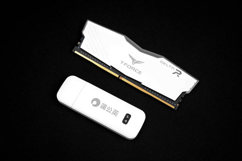 随时随地上网自由，1GB不到2分钱，蒲公英X4U随身WiFi开箱体验