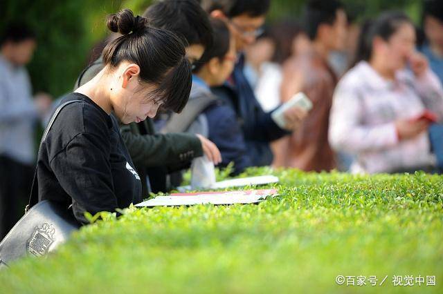 【湖北中職中專網】男生上衛校學護理專業怎麼樣?就業前景會不會好?