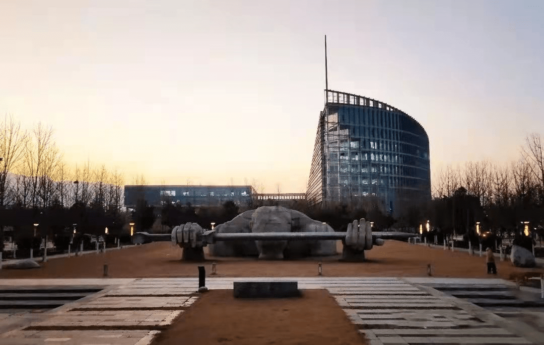 低调的西工大隐姓埋名为国铸剑被美国拉黑制裁