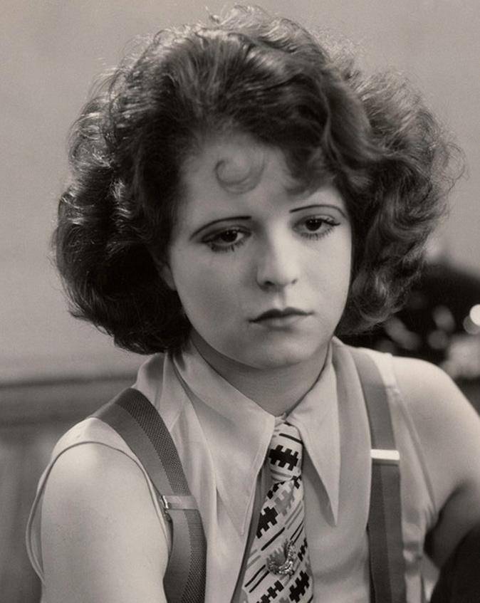 出身贫民的好莱坞女星,母亲半夜持刀要杀她,终身饱受精神摧残_克拉拉