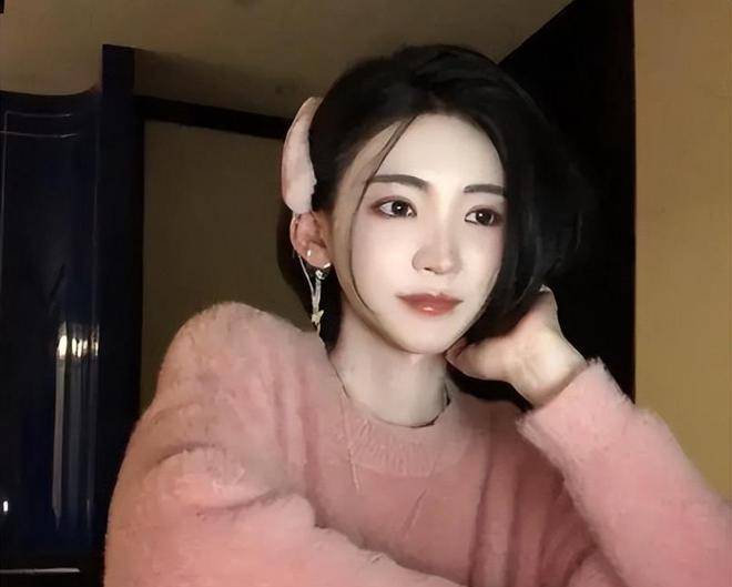 李由：晒手术照自证变性，和任豪韩安冉传绯闻，自曝想要孩子