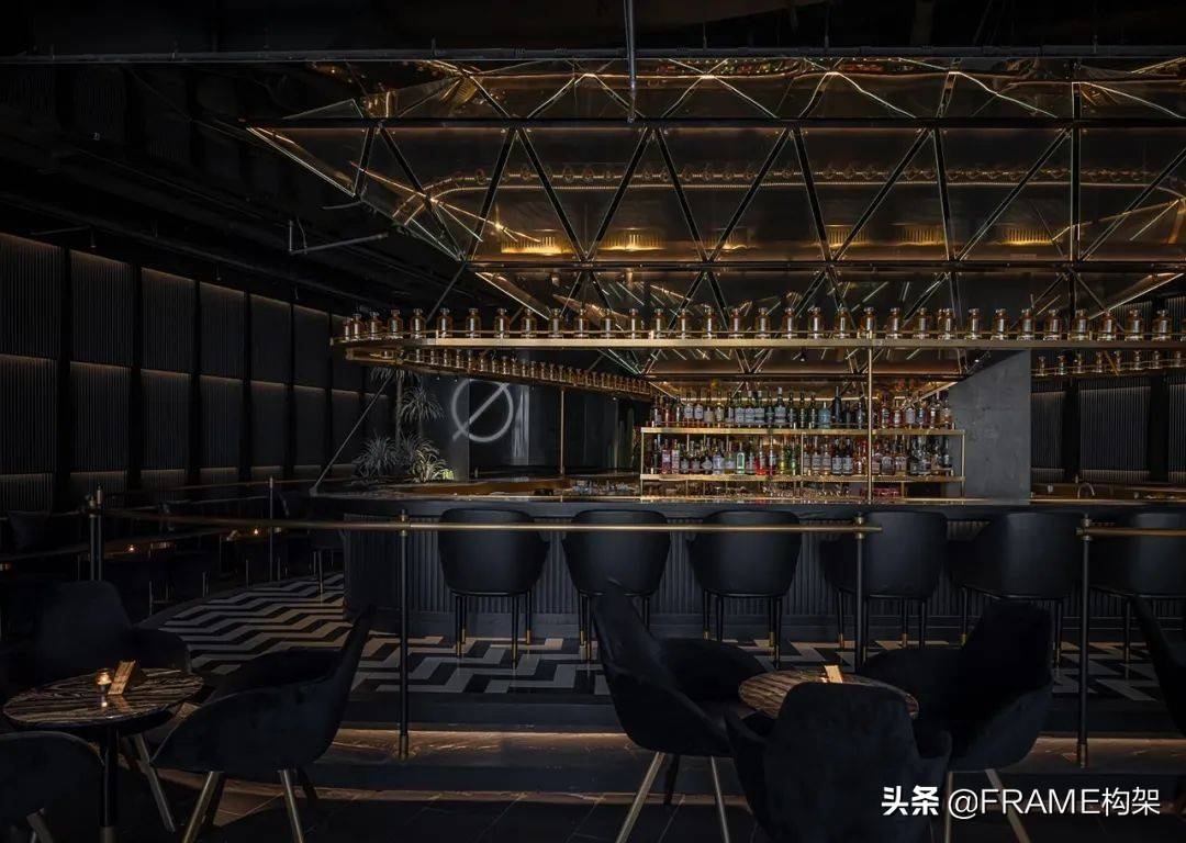 对话PLUTO孙东昊丨咖啡与酒，都市年轻人的精神燃料_酒吧_品牌_消费