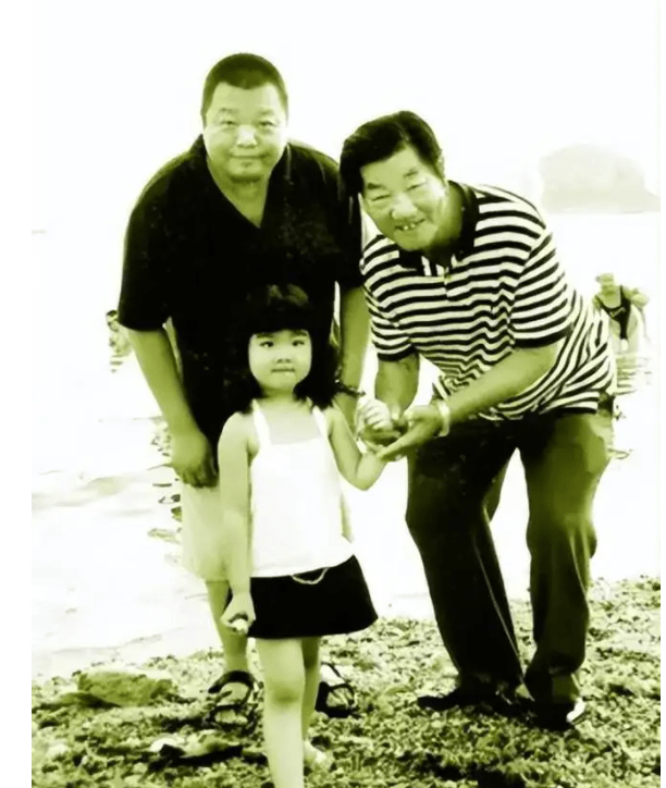 义薄云天臧天朔:为义气锒铛入狱,54岁患癌离世,愧对妻子和母亲_朋友