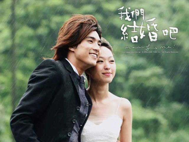 原创曾红得发紫的贺军翔与杨丞琳组cp爆红如今却只能去拍烂片