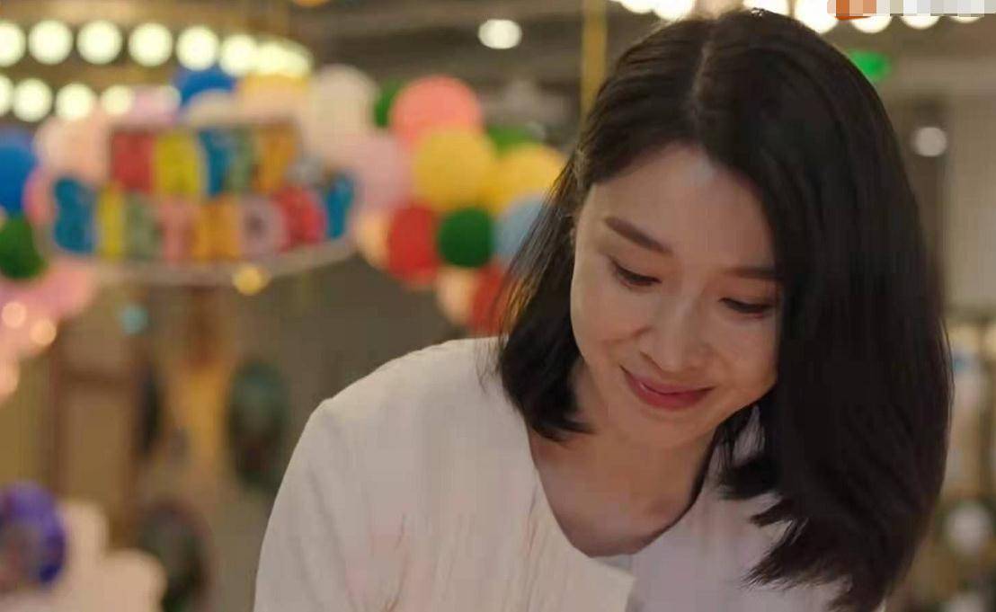 丁兰饰演者,陈丽娜的来头可不小丁兰和老邹在剧中的戏份并不多,可是