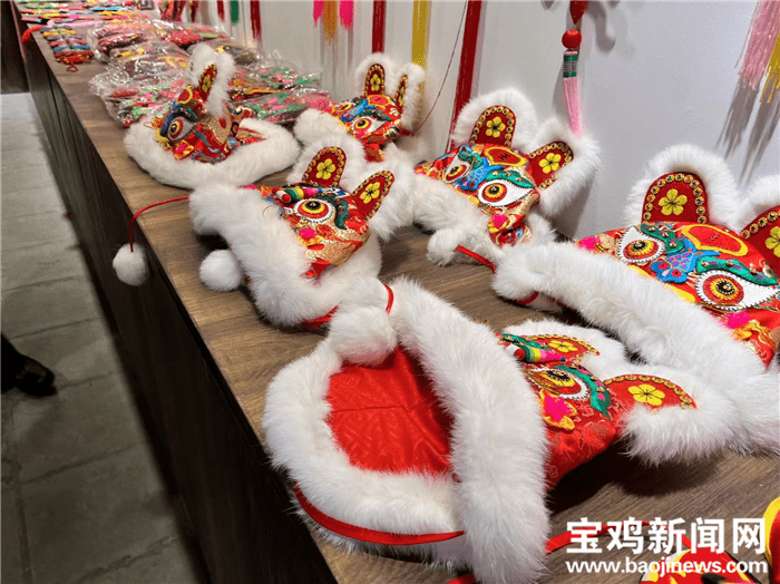 宝鸡千阳刺绣针尖撑起半边天