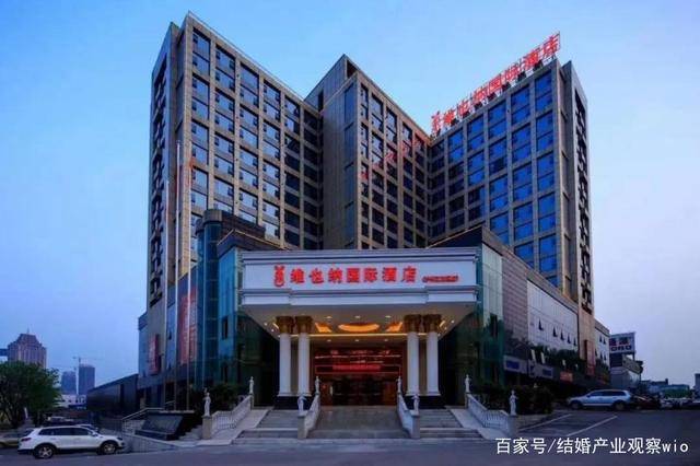 原创婚礼堂发布3大宴会厅泸州维也纳国际酒店宴会中心