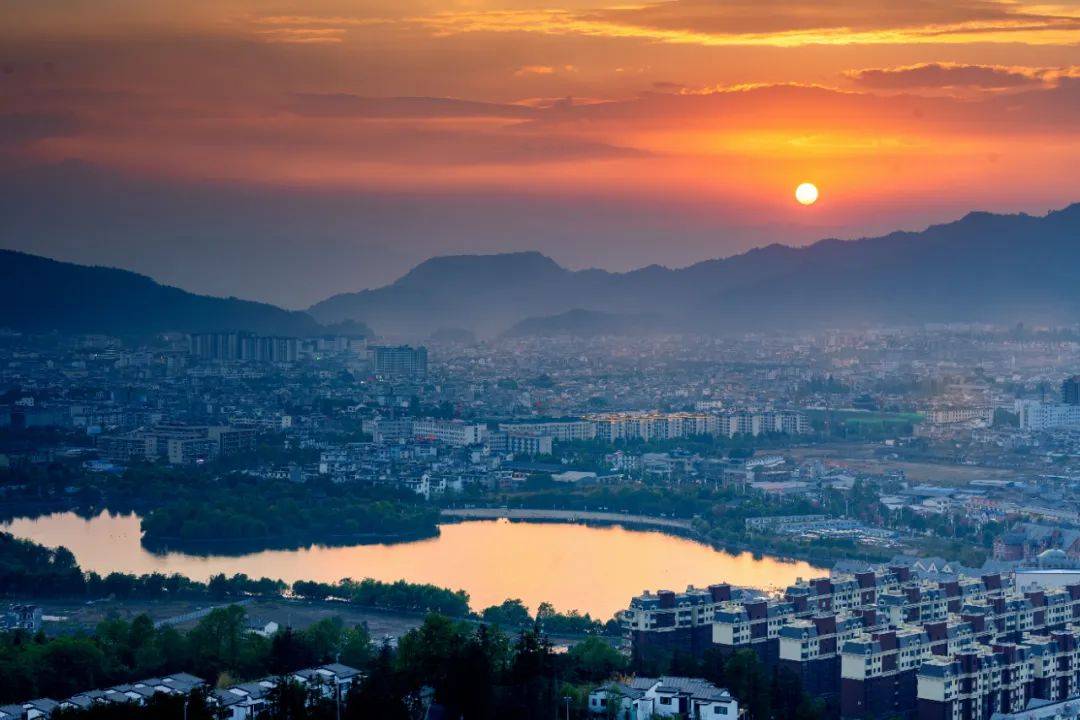 航线丨苏南瑞丽航空新开腾冲揭阳航线