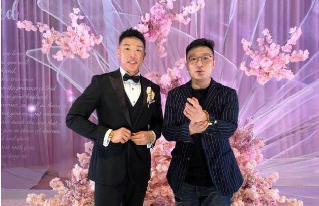 虽然他没有张云雷的颜值,虽然他没有岳云鹏的市场认可度,虽然他没有