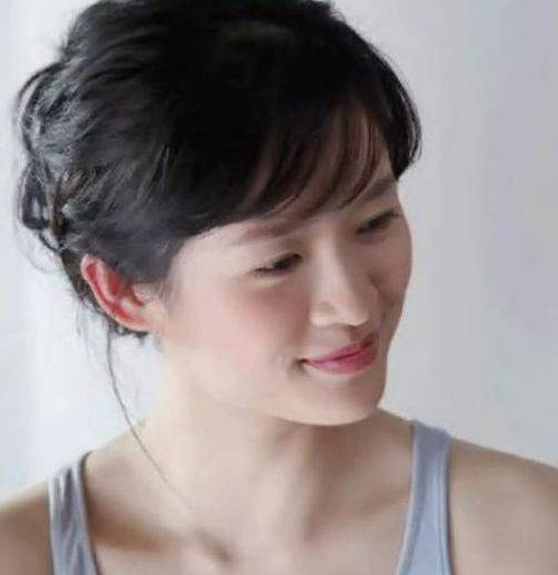 章子怡年轻时候有多美, 看完她的旧照, 霍启山对她念念不忘_气质_才会