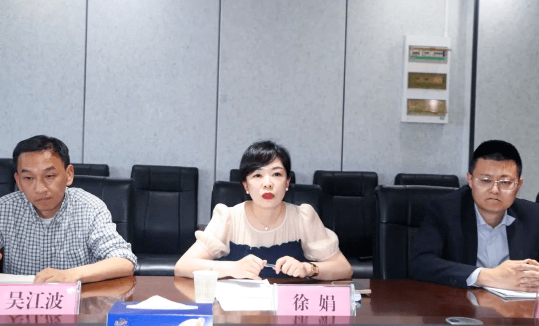 阮爽向张樊一行详细介绍了公司的业务发展,战略规划,人才需求和产品