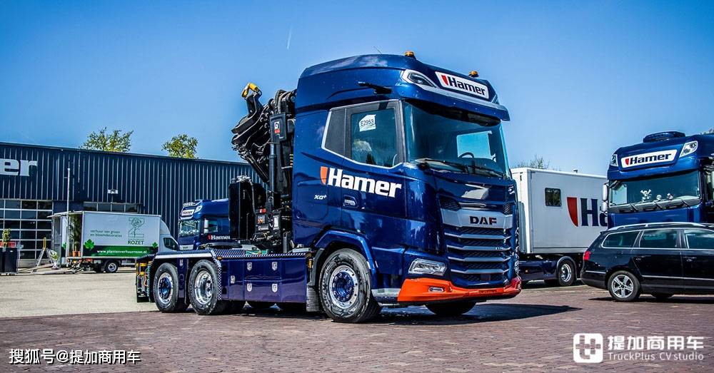 电子后视镜超大驾驶室空间达夫xg牵引车随车吊实拍