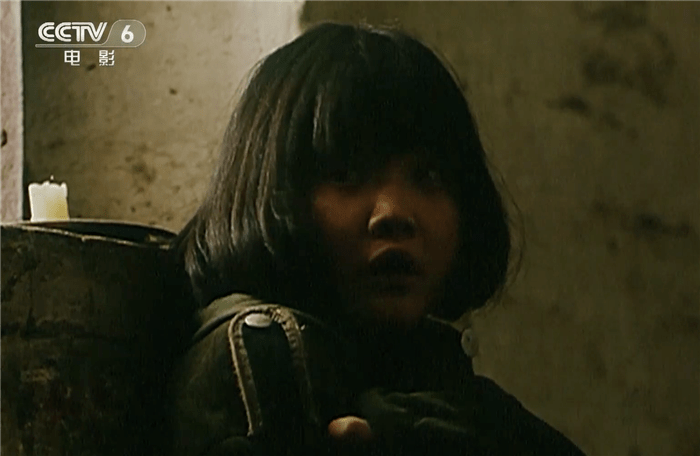 27年前的《红樱桃》:女主角背后的纹身,曾是许多人的童年阴影_郭柯宇