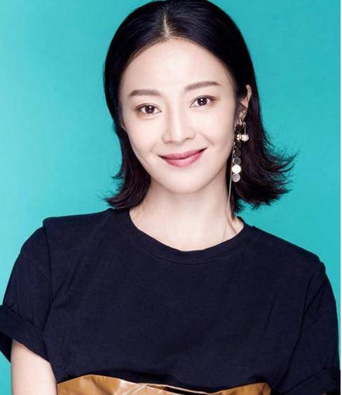 搭档刘涛走红,却耍大牌惹争议,因出演赵丽颖"母亲"重新翻红_刘希_因为