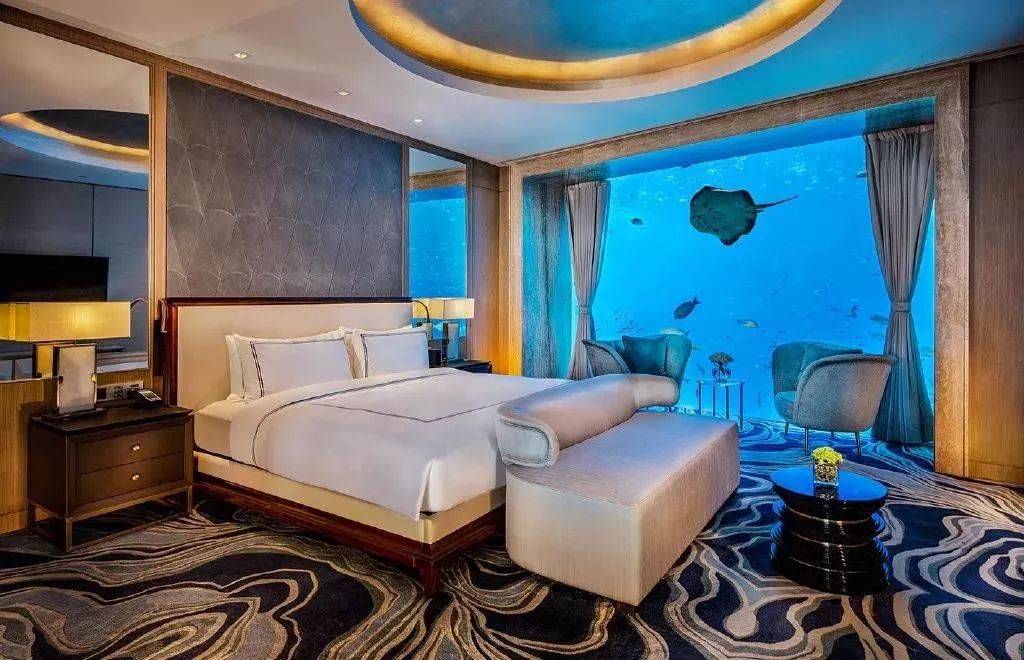 一家位于三亚的李现同款酒店，带你体验“韩商言”眼中的海底世界