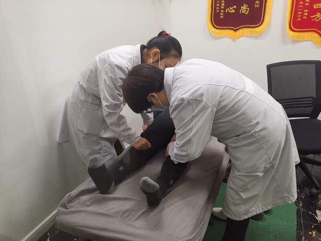中医正骨术绝活让无数患者为她点赞