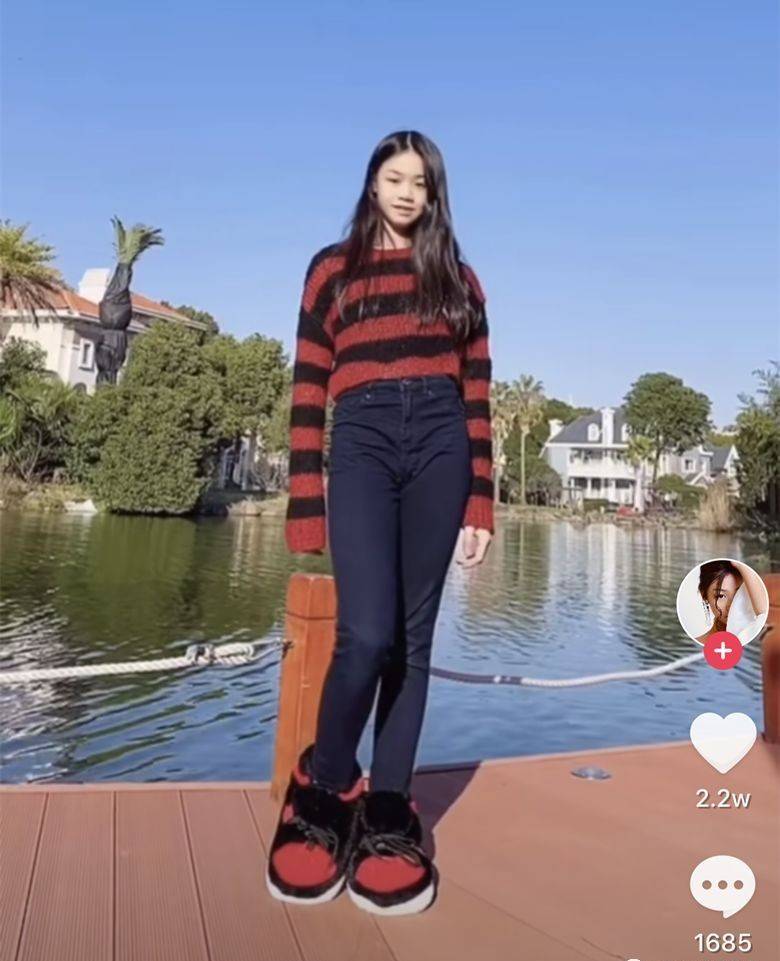 原创抖音贵妇网红abcd妈4个娃一个比一个牛