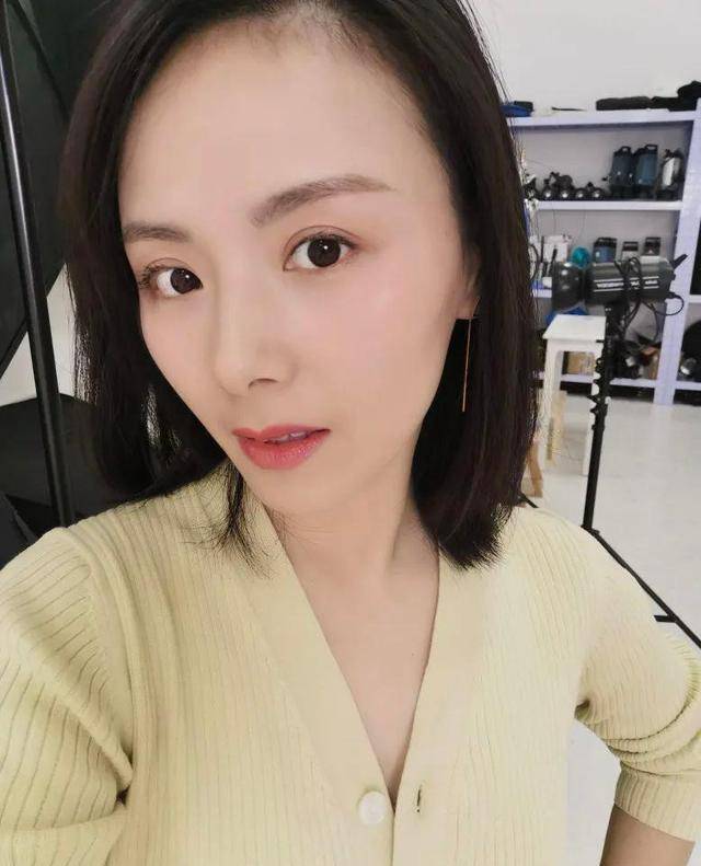 唐嫣佟丽娅蒋欣韩雪盘点83年出生的25位女明星