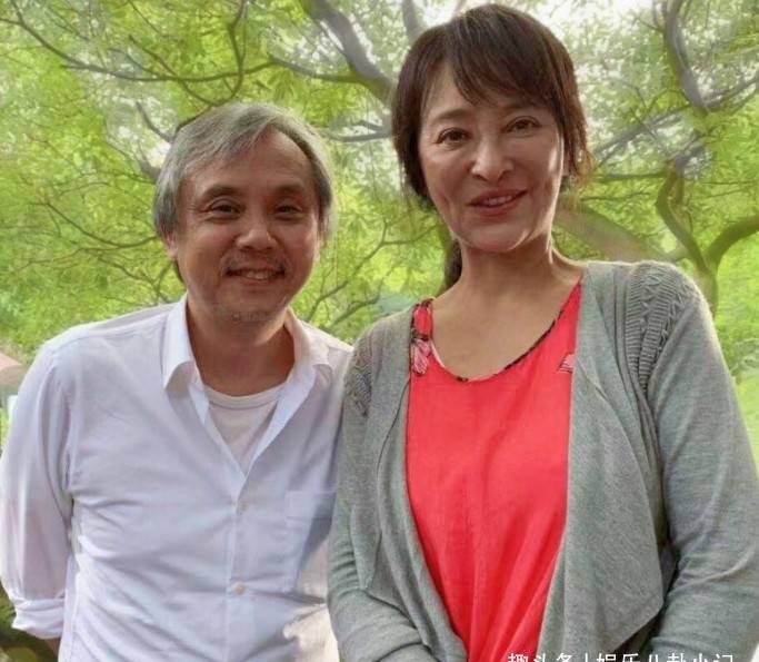 三嫁老外却被抛弃,如今带日本儿子回国捞金_李勤勤_丈夫_表演