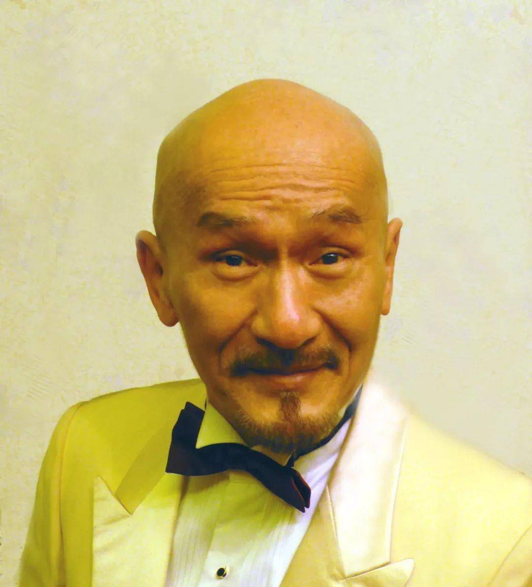 原创光头神探麦嘉80年代的香港喜剧大师周星驰都得称他为前辈