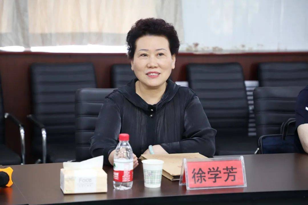西安铁一中分校莅临西安工业大学附中指导交流暨专题讲座活动记实
