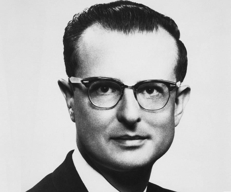 约翰·李斯特人间蒸发了.警方不得不承认:这是一桩完美的犯罪.