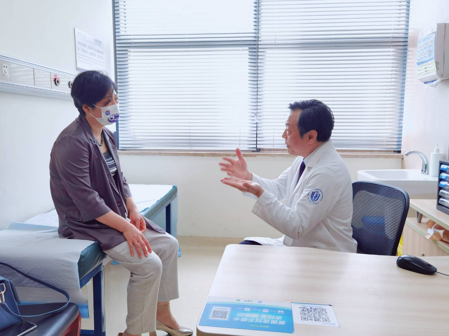 今日长三角系列人文纪录片拍摄花絮浙江省人民医院原骨科主任夏冰