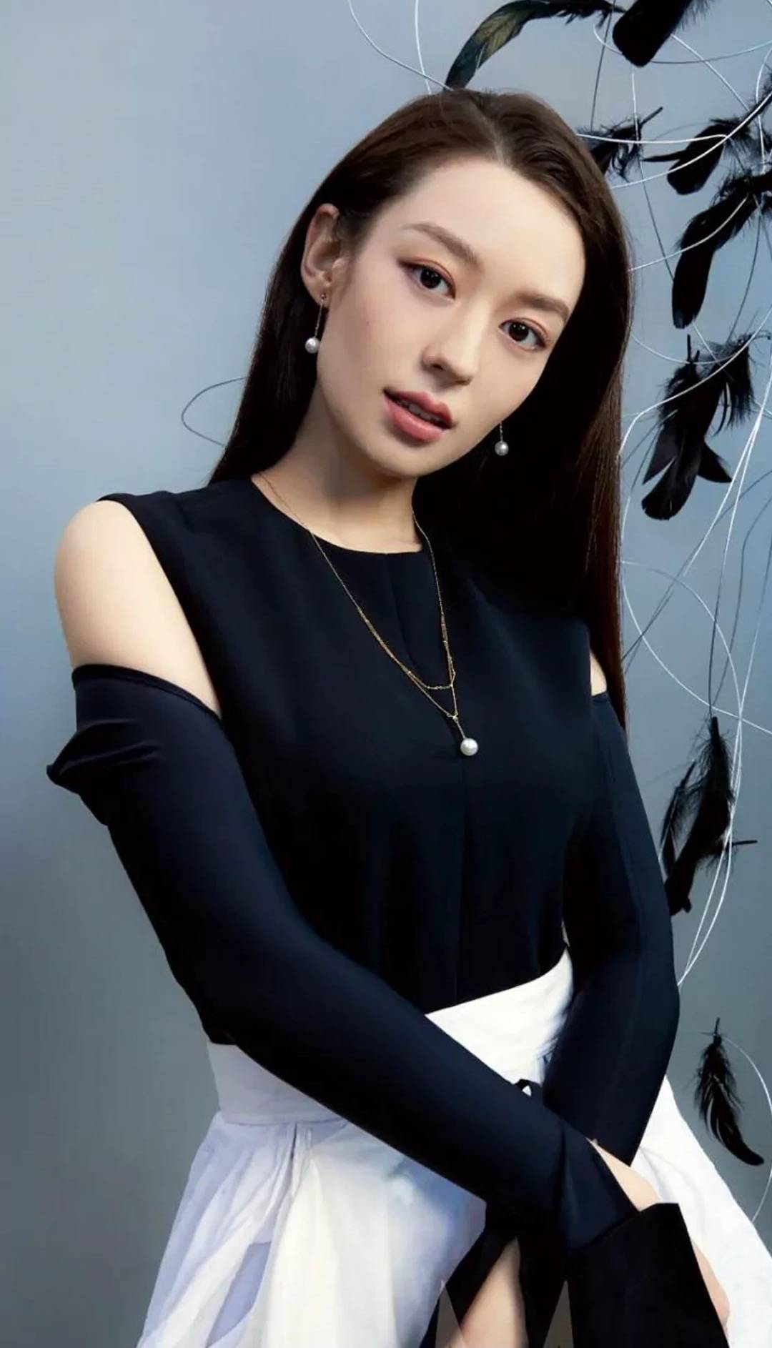 35岁的刘亦菲vs28岁的吉娜61爱丽丝谁是你眼中不食人间烟火的仙子