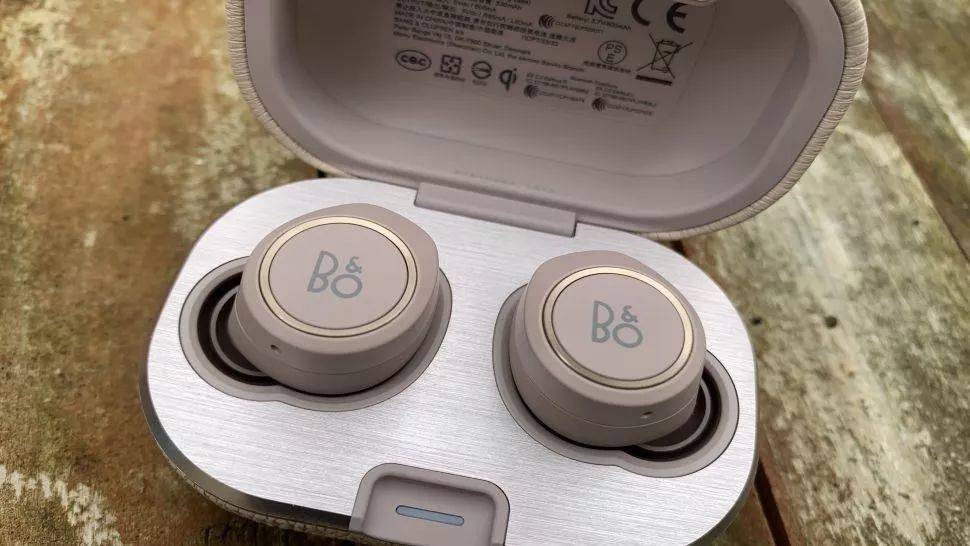 b&o beoplay e8 3.0採用的是藍牙5.