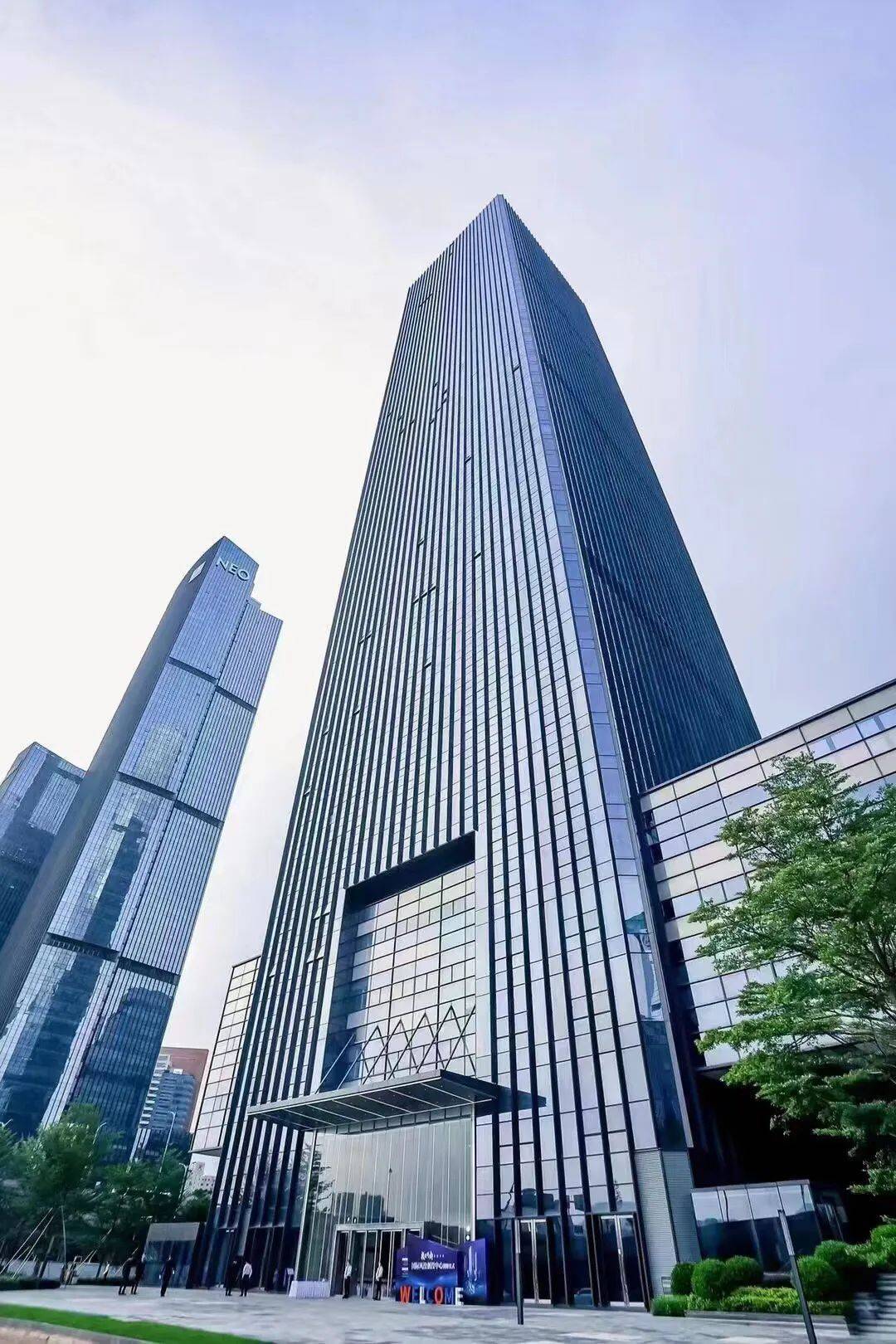 深铁置业大厦售楼处电话4000666032转0606