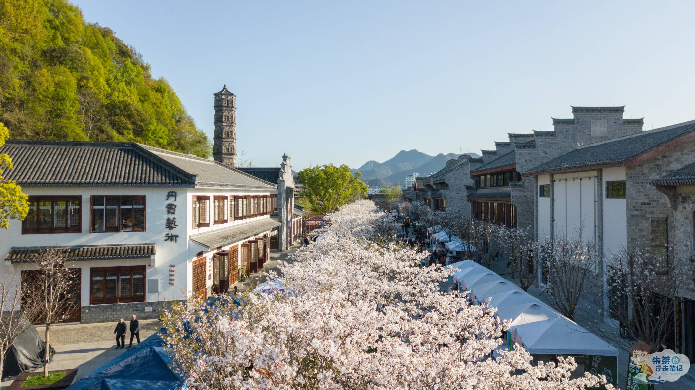 徐霞客游历多次的城市，景致风光魅力无穷，在其游记中曾多篇幅提及