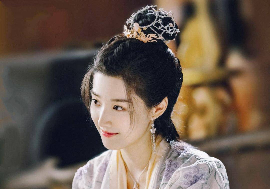 任敏_古装_造型