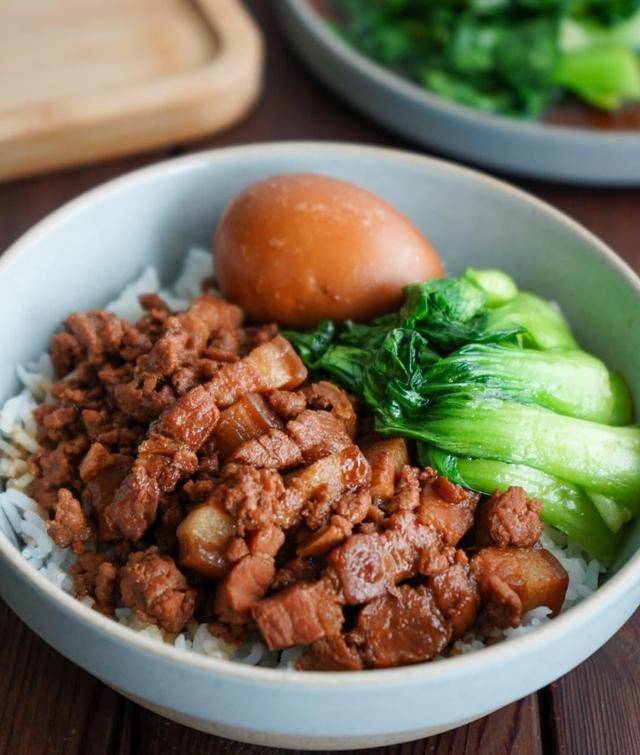 原创台式卤肉饭浓香版本的卤汁配方肉质软嫩带胶质超级下饭