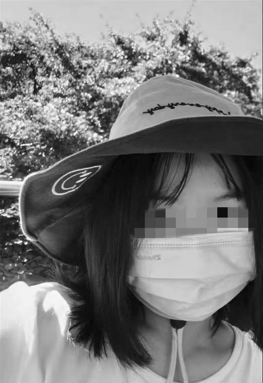 原创网友说风凉话死得活该河南大学脑出血死亡女孩你怎么看