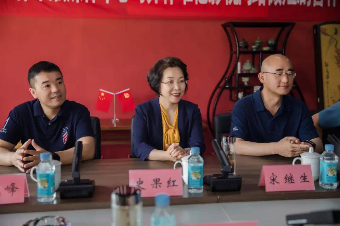 介休市融媒体中心与介休唯忆影视举行网络微短剧合作签约仪式_传播