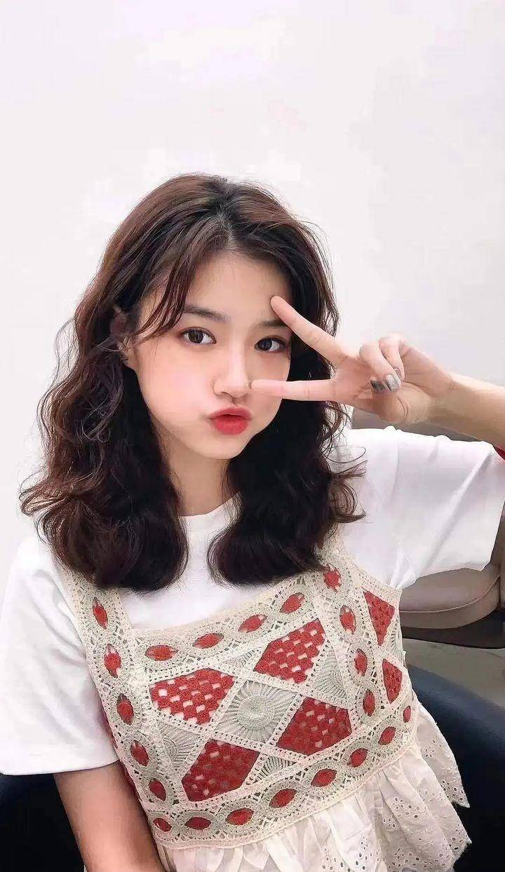 原创有哪些好看的女生发型值得推荐这3款剪完后秒变小仙女
