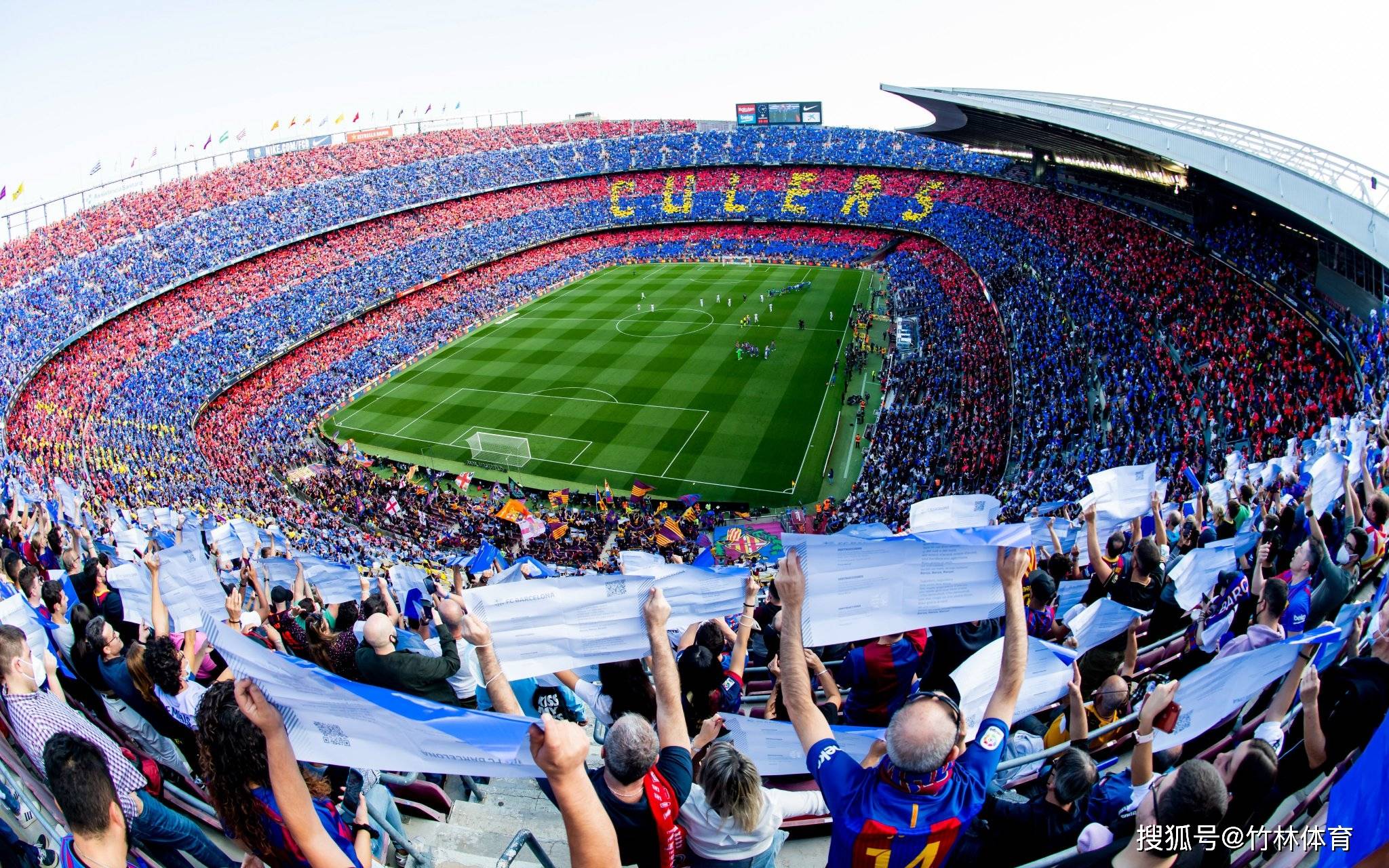 原创穷疯了巴萨允许在诺坎普举办婚礼从而来赚钱缓解财政