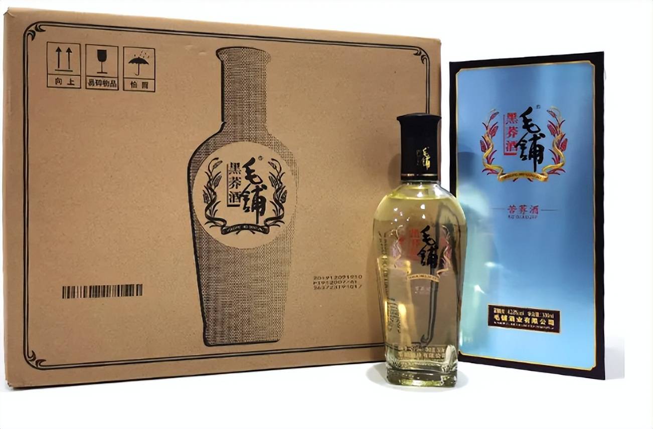 ③勁牌毛鋪黑蕎同樣以5糧釀造,將五種穀物的精華匯聚於酒水中,而