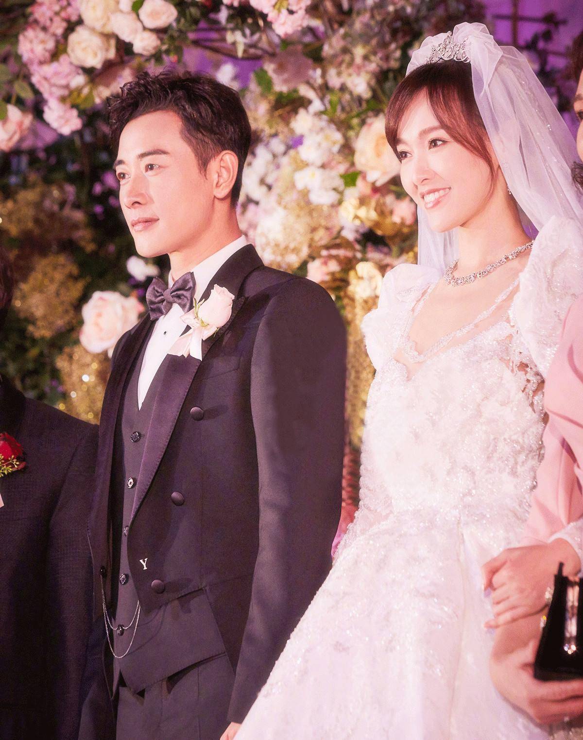 罗晋与女助理举止亲密曝光,片场挽手摸头像情侣_唐嫣_邱泽_张丹峰